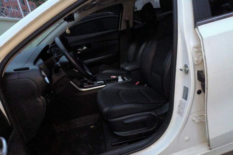 Used Kia K3 2019 1.5L CVT Smart Connectivity Version Left Front Seat