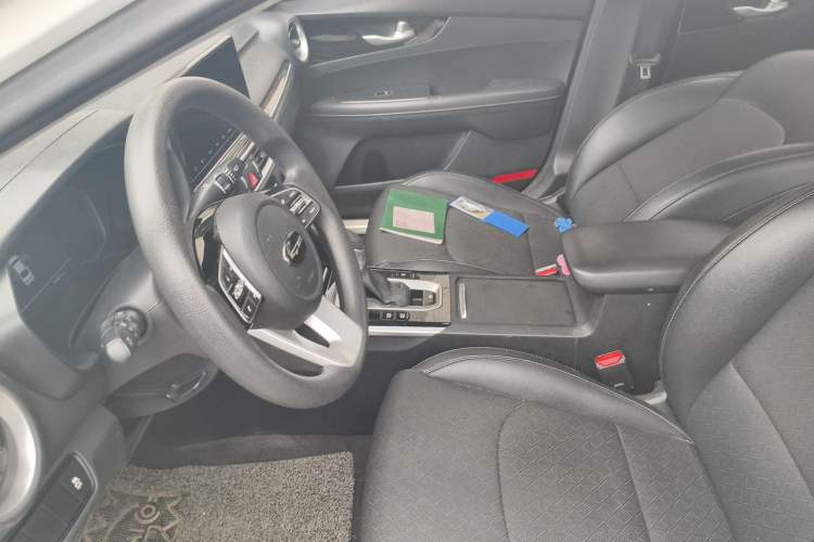 Used Kia K3 2019 1.5L CVT Smart Connectivity Version Left Front Seat