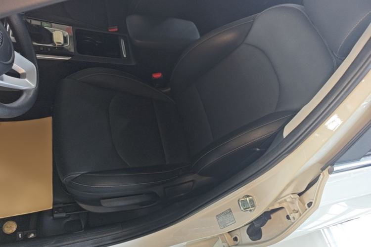 Used Kia K3 2019 1.5L CVT New Sharp Edition Left Front Seat