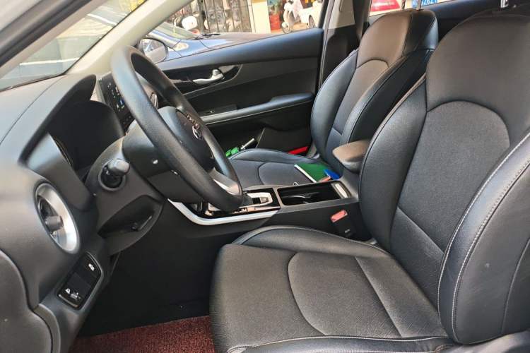 Used Kia K3 2019 1.5L CVT Smart Connectivity Version Left Front Seat