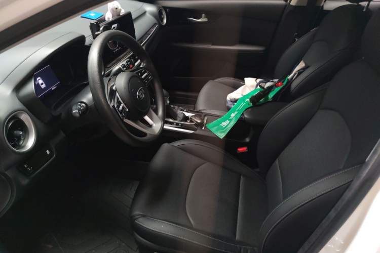 Used Kia K3 2019 1.5L CVT Smart Connectivity Version Left Front Seat