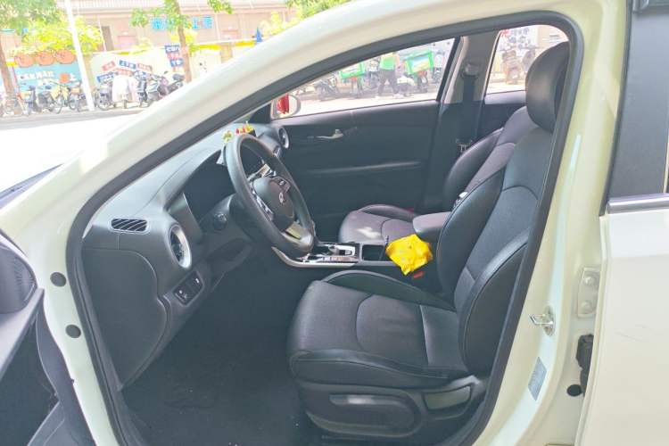 Used Kia K3 2019 1.5L CVT Smart Connectivity Version Left Front Seat