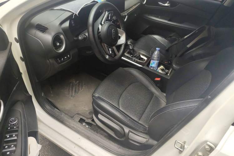 Used Kia K3 2019 1.5L CVT Smart Technology Edition Left Front Seat