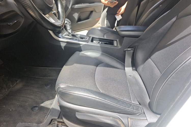 Used Kia K3 2019 1.5L CVT New Sharp Edition Left Front Seat