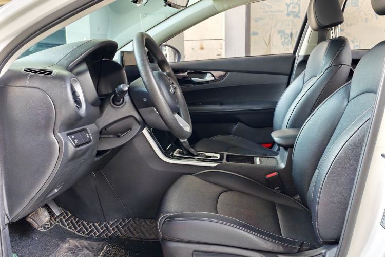 Used Kia K3 2019 1.5L CVT Smart Connectivity Version Left Front Seat
