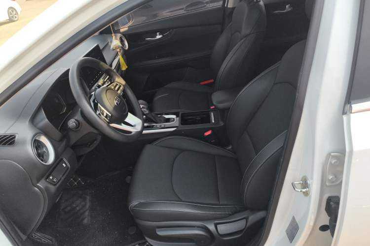 Used Kia K3 2019 1.5L CVT Smart Connectivity Version Left Front Seat