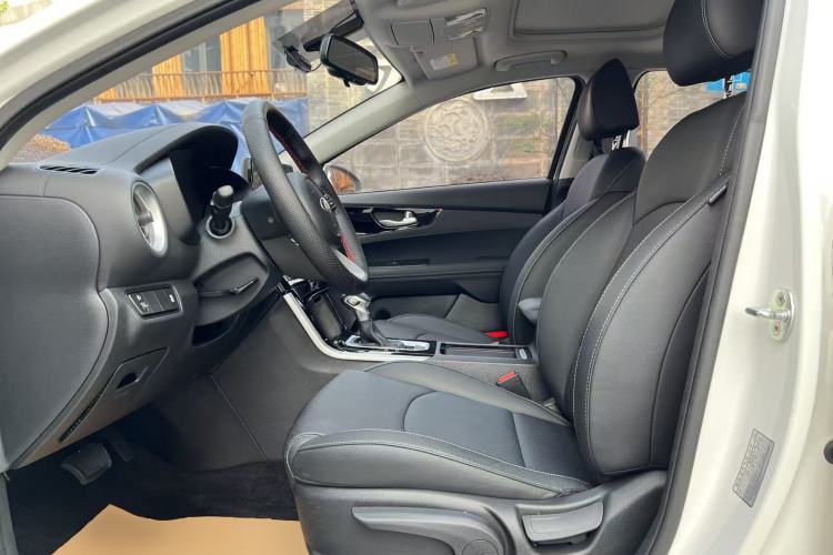 Used Kia K3 2019 1.5L CVT Smart Connectivity Version Left Front Seat