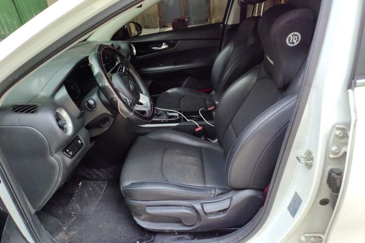 Used Kia K3 2019 1.5L CVT New Sharp Edition Left Front Seat