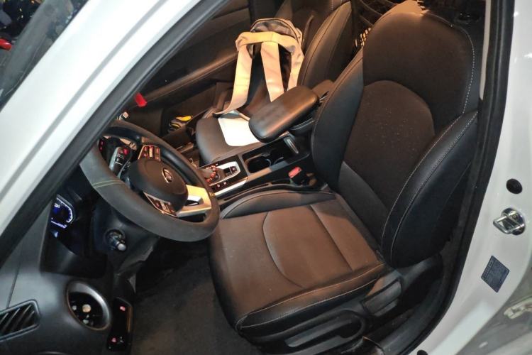 Used Kia K3 2019 1.5L CVT New Sharp Edition Left Front Seat