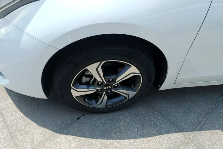 Used Kia K3 2019 1.5L CVT New Sharp Edition Left Front Wheel Hub