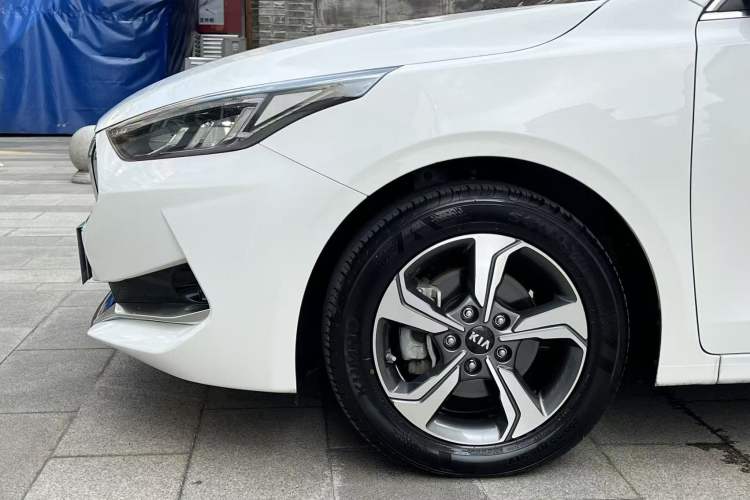 Used Kia K3 2019 1.5L CVT Smart Connectivity Version Left Front Wheel Hub