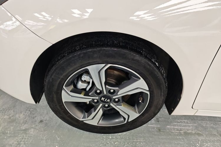 Used Kia K3 2019 1.5L CVT Smart Connectivity Version Left Front Wheel Hub