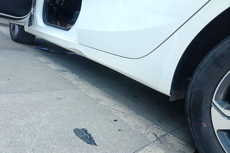 Used Kia K3 2019 1.5L CVT New Sharp Edition Left Side Sill