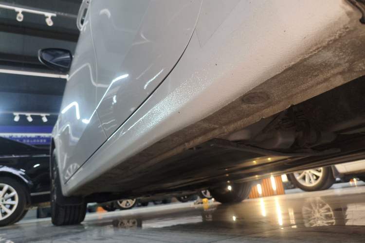 Used Kia K3 2019 1.5L CVT Smart Connectivity Version Left Side Sill