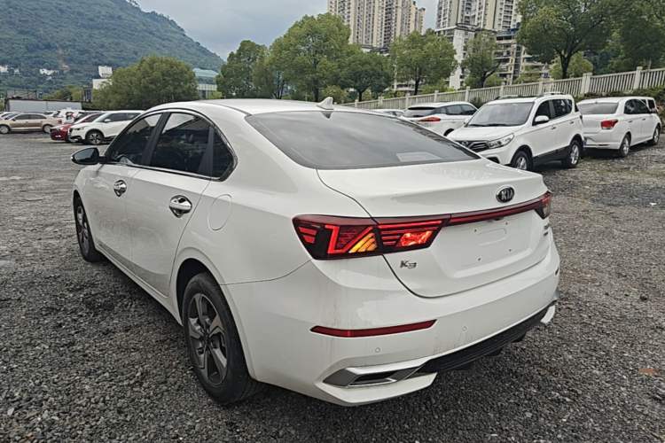 Used Kia K3 2019 1.5L CVT Smart Connectivity Version Rear Left 45 Deg