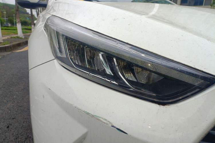 Used Kia K3 2019 1.5L CVT Smart Drive Edition Right Front Headlight