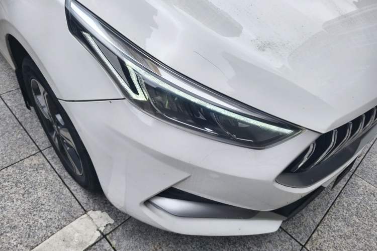 Used Kia K3 2019 1.5L CVT Comfort Edition Right Front Headlight