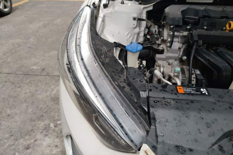 Used Kia K3 2019 1.5L CVT Smart Connectivity Version Right Front Headlight