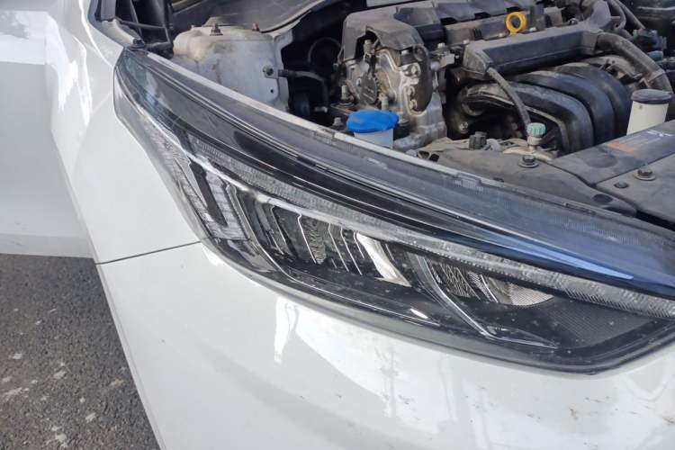 Used Kia K3 2019 1.5L CVT Smart Connectivity Version Right Front Headlight