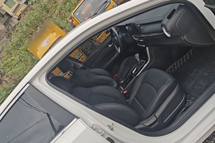 Used Kia K3 2019 1.5L CVT Smart Connectivity Version Right Front Seat