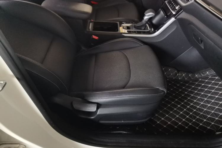 Used Kia K3 2019 1.5L CVT Smart Connectivity Version Right Front Seat