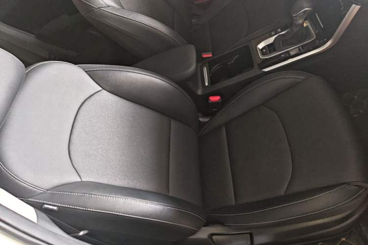Used Kia K3 2019 1.5L CVT Smart Connectivity Version Right Front Seat