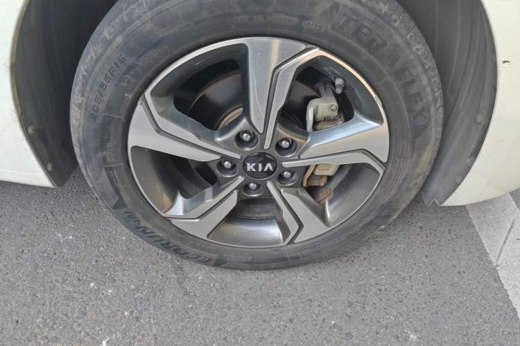 Used Kia K3 2019 1.5L CVT New Sharp Edition Right Front Wheel Hub