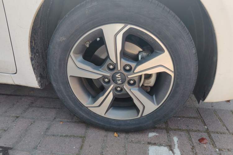 Used Kia K3 2019 1.5L CVT New Sharp Edition Right Front Wheel Hub