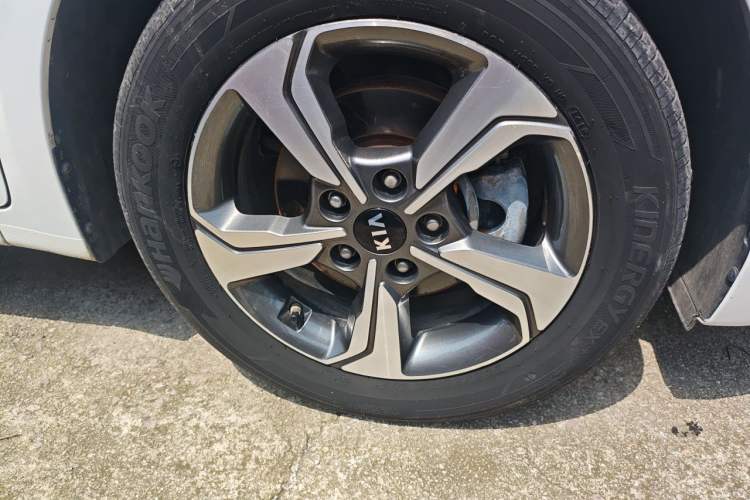 Used Kia K3 2019 1.5L CVT Smart Connectivity Version Right Front Wheel Hub