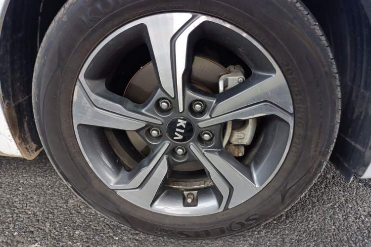 Used Kia K3 2019 1.5L CVT Smart Connectivity Version Right Front Wheel Hub