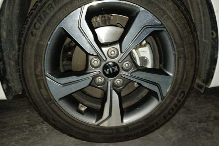 Used Kia K3 2019 1.5L CVT New Sharp Edition Right Front Wheel Hub