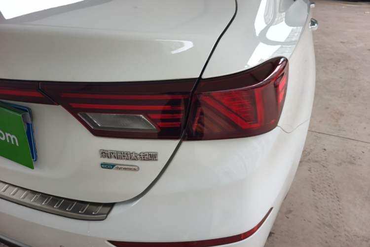 Used Kia K3 2019 1.5L CVT Smart Connectivity Version Right Rear Taillight