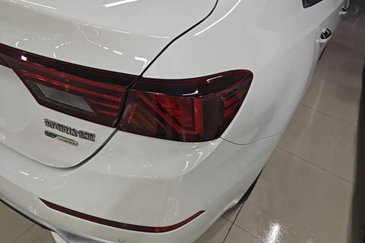 Used Kia K3 2019 1.5L CVT Smart Connectivity Version Right Rear Taillight