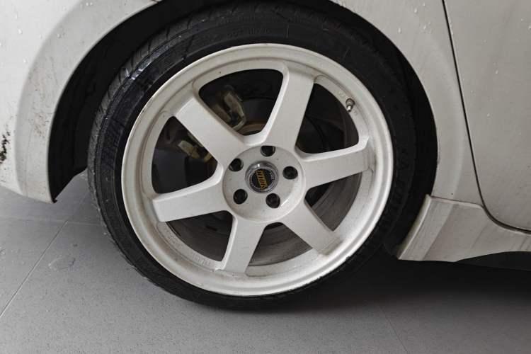 Used Kia K3 2019 1.4T DCT GT-Line Smart Enjoyment Sport Edition Right Rear Wheel Hub
