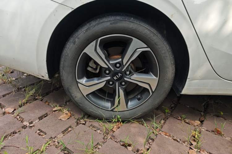 Used Kia K3 2019 1.5L CVT Smart Connectivity Version Right Rear Wheel Hub