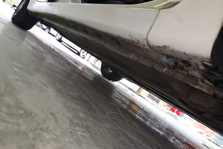 Used Kia K3 2019 1.5L CVT Smart Connectivity Version Right Side Sill