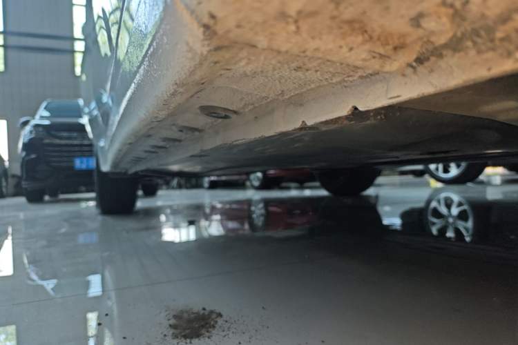 Used Kia K3 2019 1.5L CVT New Sharp Edition Right Side Sill