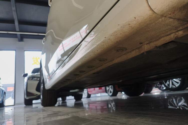Used Kia K3 2019 1.5L CVT Smart Connectivity Version Right Side Sill