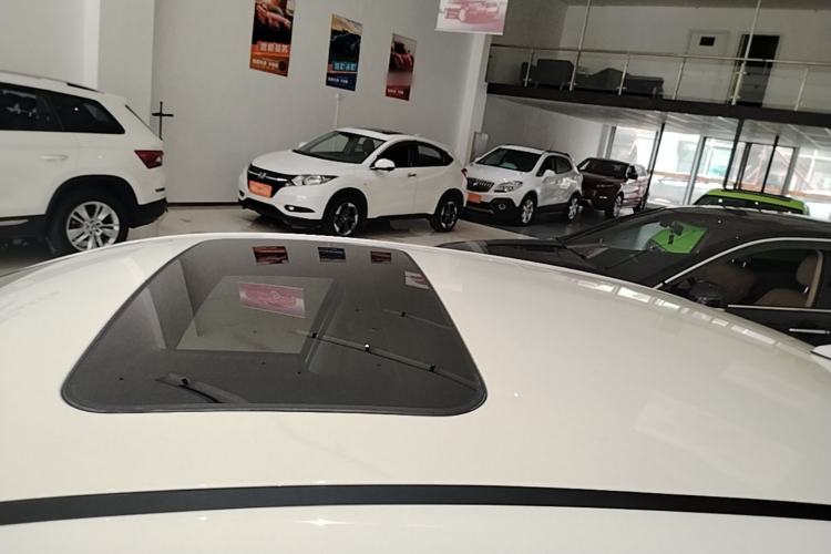 Used Kia K3 2019 1.5L CVT Smart Connectivity Version Roof