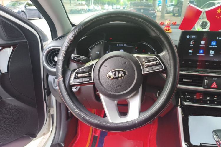 Used Kia K3 2019 1.5L CVT Smart Connectivity Version Steering Wheel