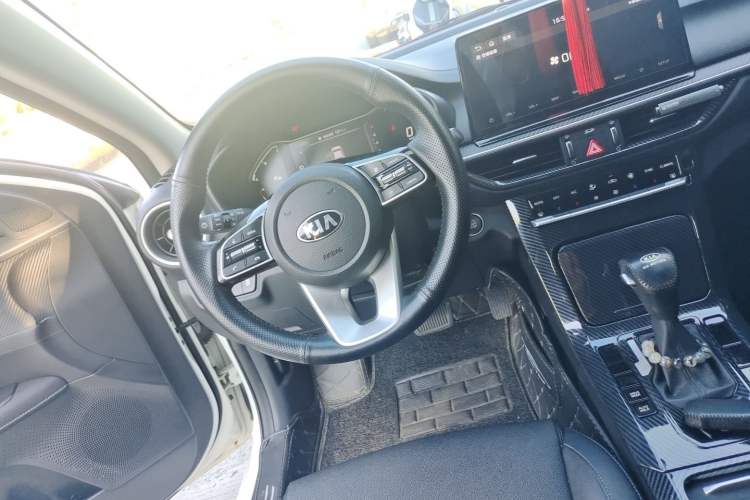Used Kia K3 2019 1.5L CVT Smart Connectivity Version Steering Wheel