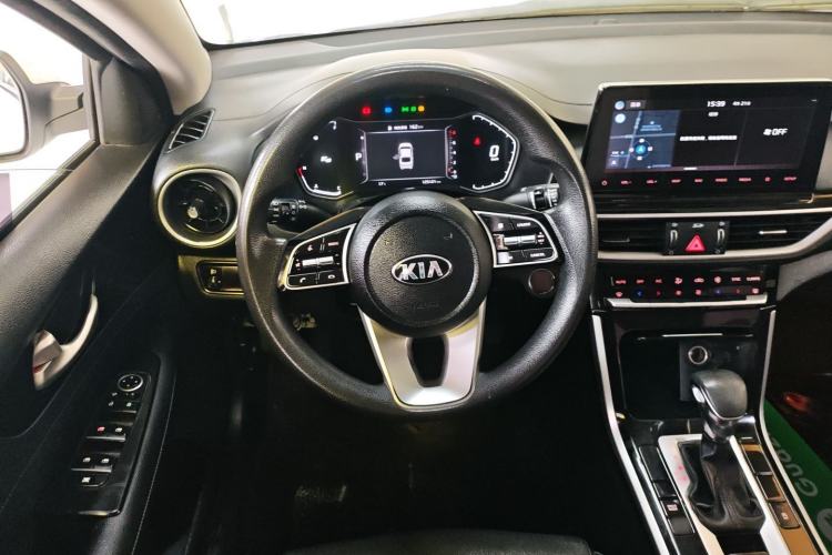 Used Kia K3 2019 1.5L CVT Smart Connectivity Version Steering Wheel