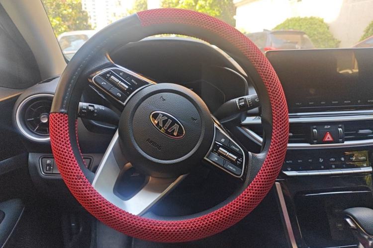 Used Kia K3 2019 1.5L CVT Smart Connectivity Version Steering Wheel