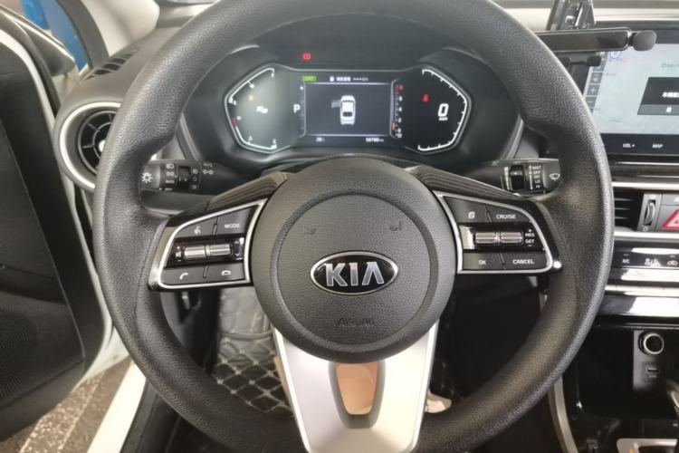 Used Kia K3 2019 1.5L CVT Smart Connectivity Version Steering Wheel
