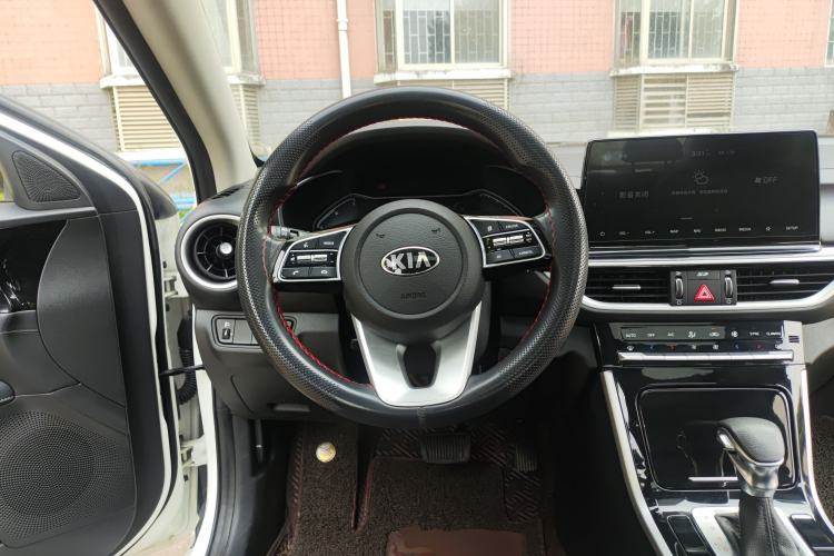 Used Kia K3 2019 1.5L CVT Smart Connectivity Version Steering Wheel