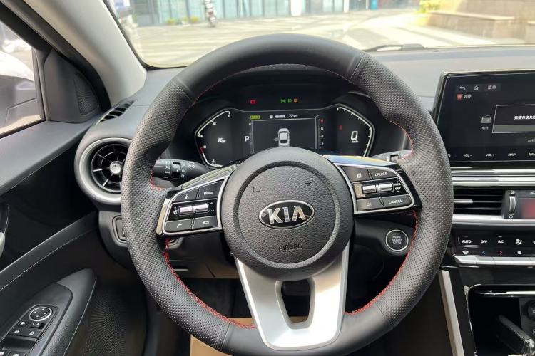 Used Kia K3 2019 1.5L CVT Smart Connectivity Version Steering Wheel