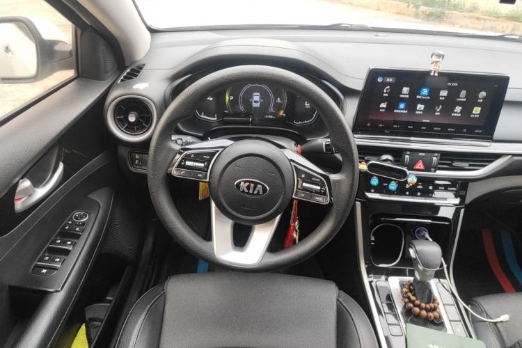 Used Kia K3 2019 1.5L CVT Smart Connectivity Version Steering Wheel