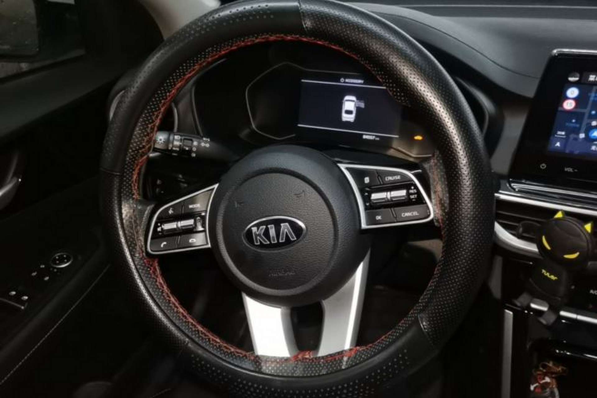 Used Kia K3 2019 1.5L CVT Smart Connectivity Version Steering Wheel