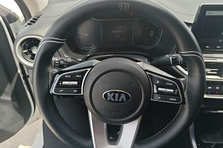 Used Kia K3 2019 1.5L CVT New Sharp Edition Steering Wheel
