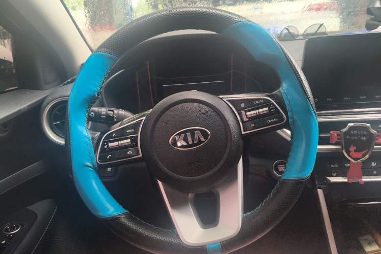 Used Kia K3 2019 1.5L CVT Smart Connectivity Version Steering Wheel